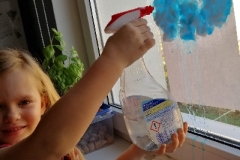 zabawy-Trusakwek-w-domu-51